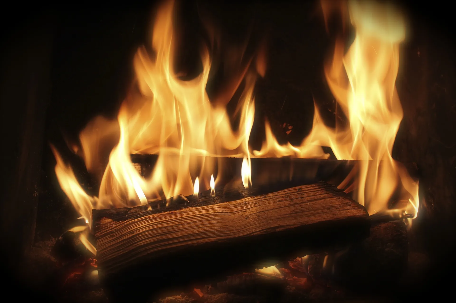 fire gff2b00e19 1920