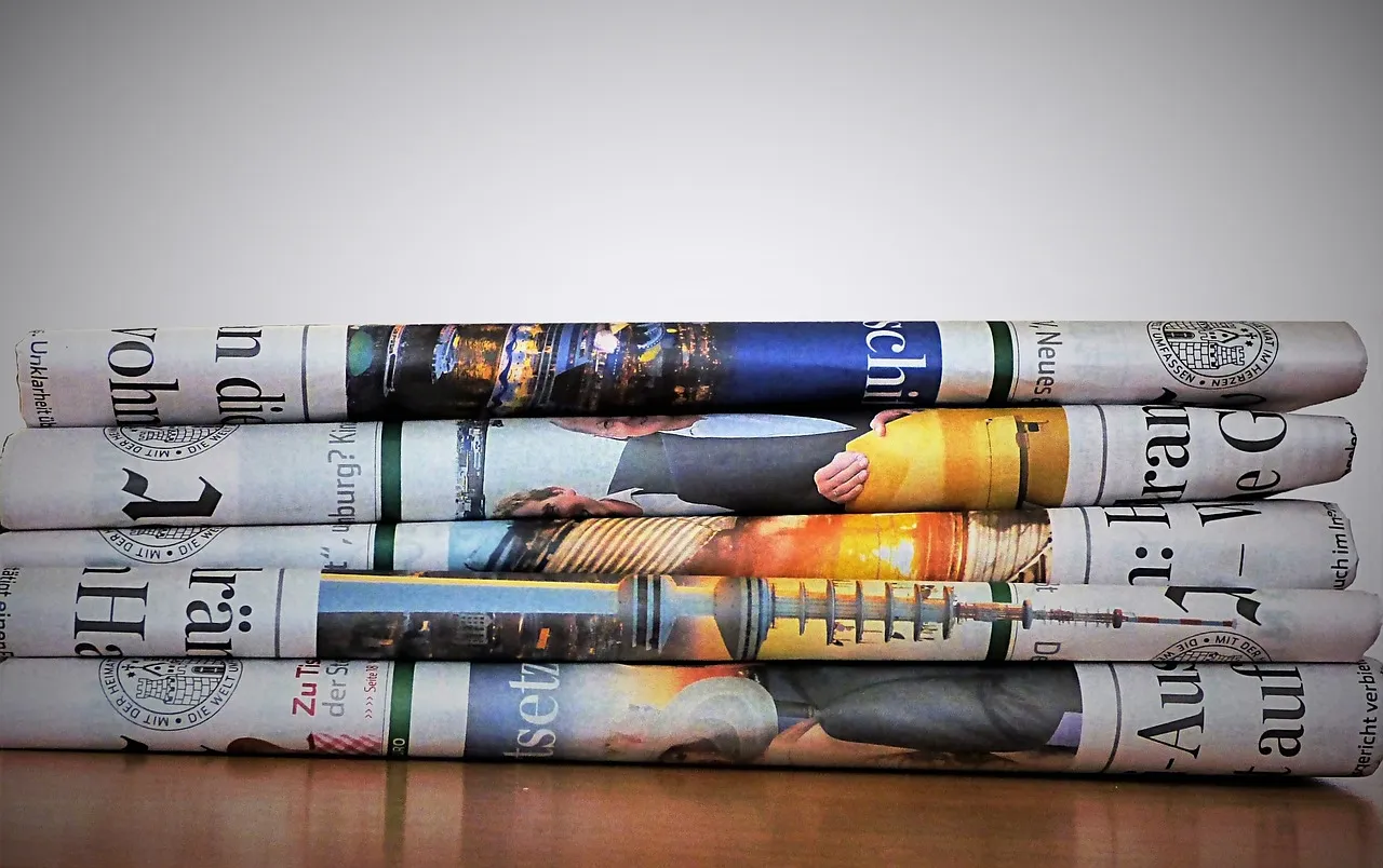 newspaper 943004 1280