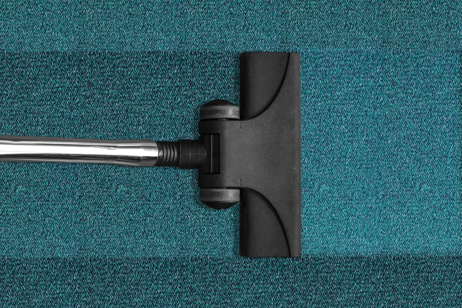 vacuum cleaner 268179 1920