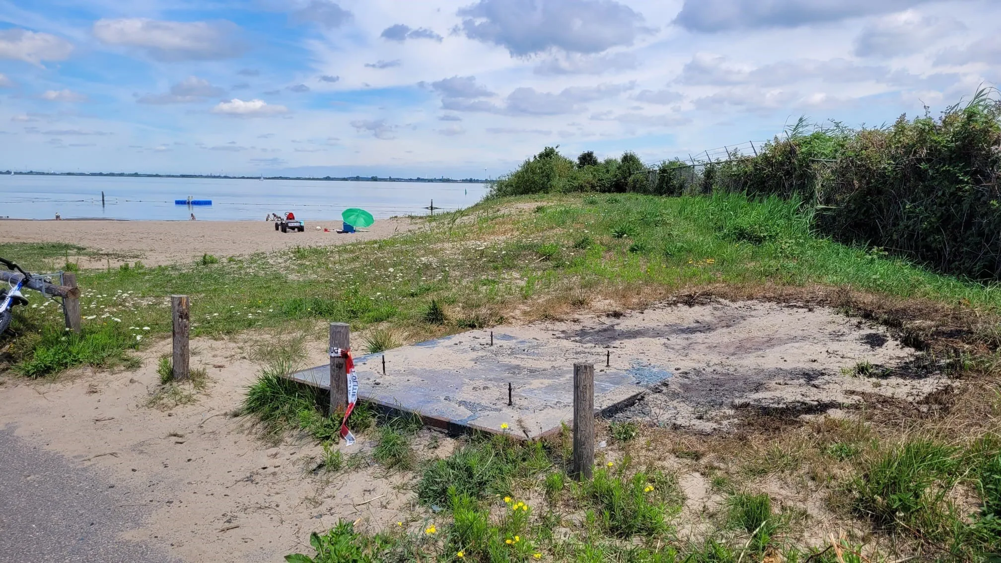 dixi strand stad aan t haringvliet
