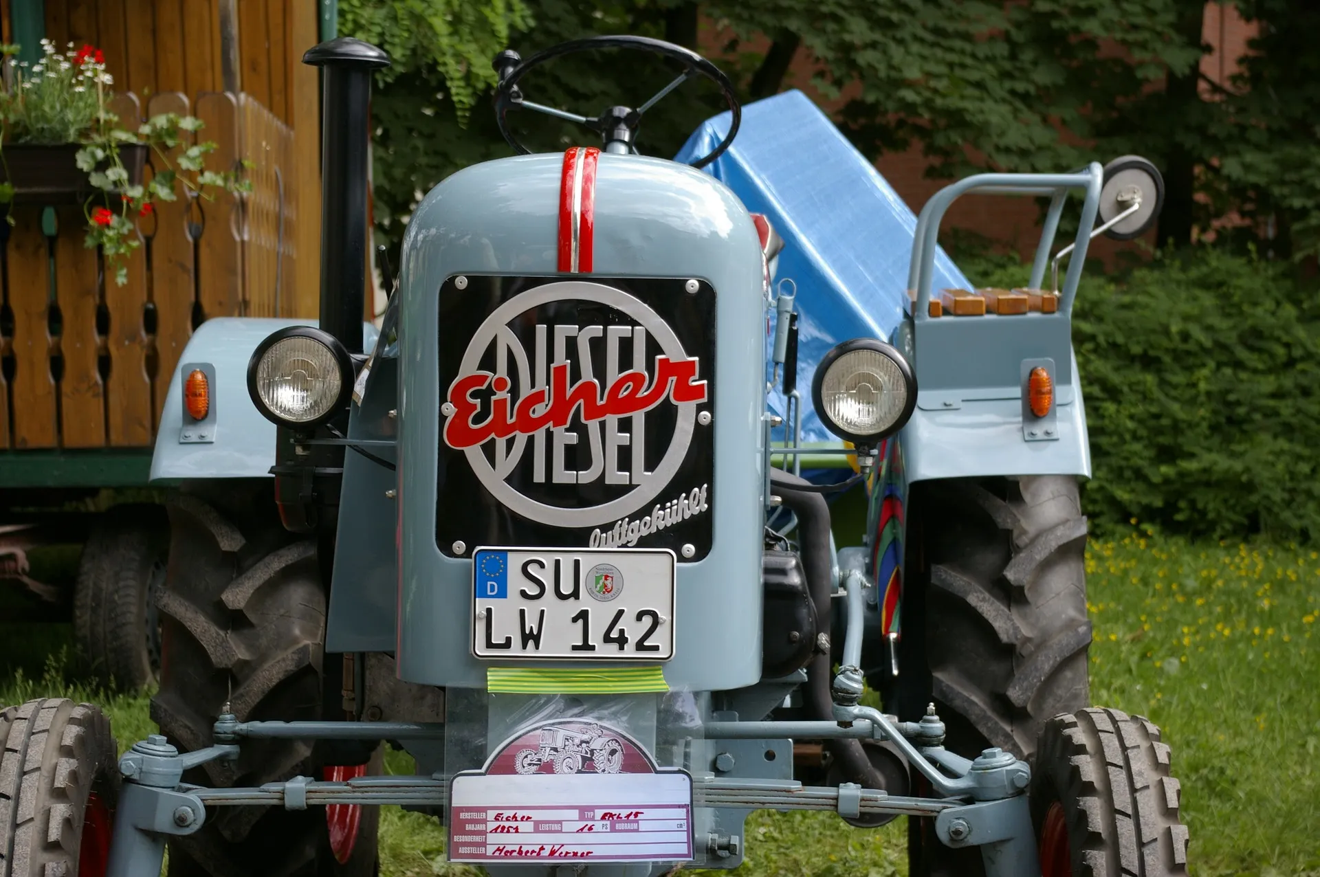 eicher 2171323 1920
