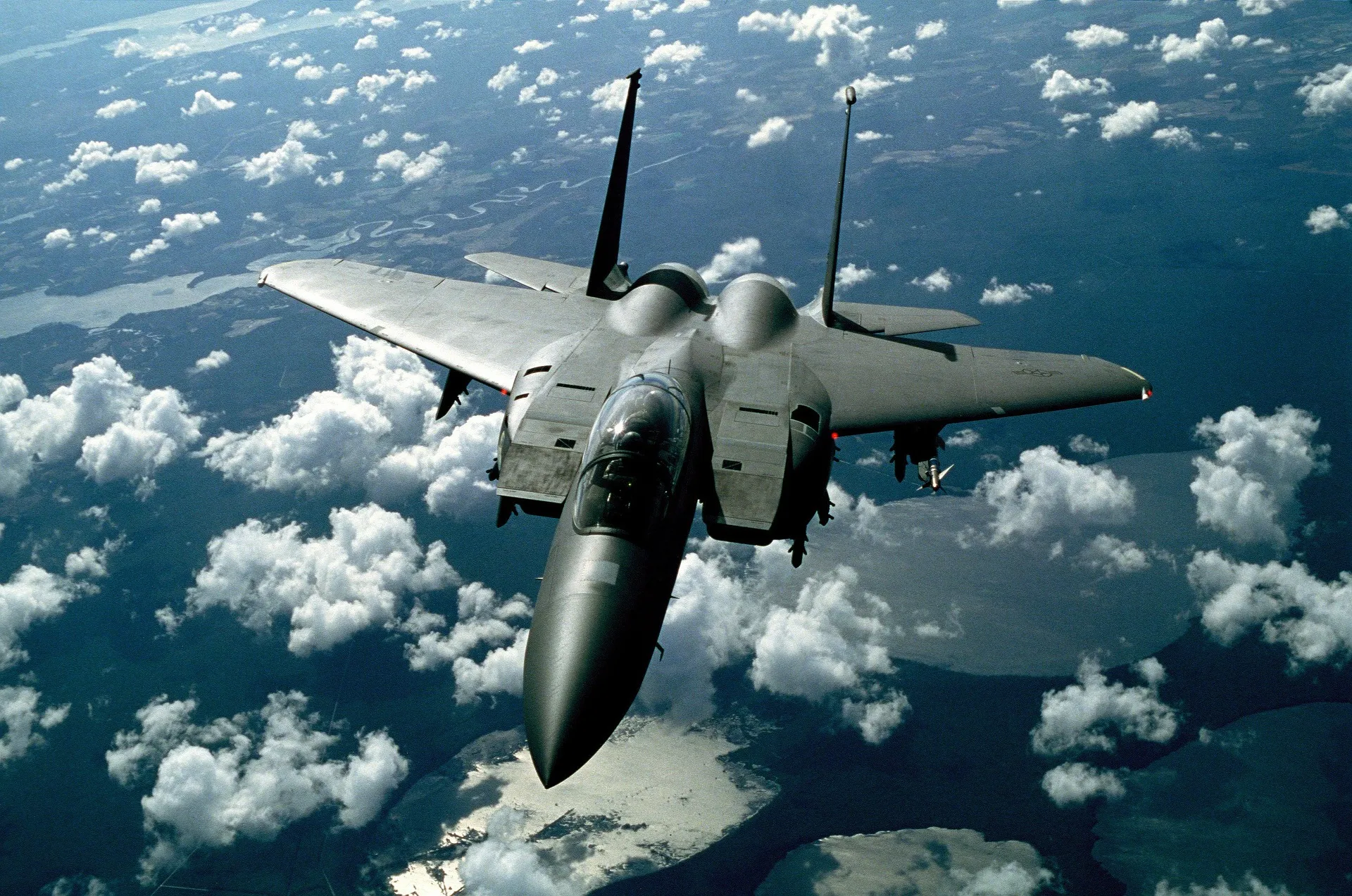 fighter jet 1013 1920