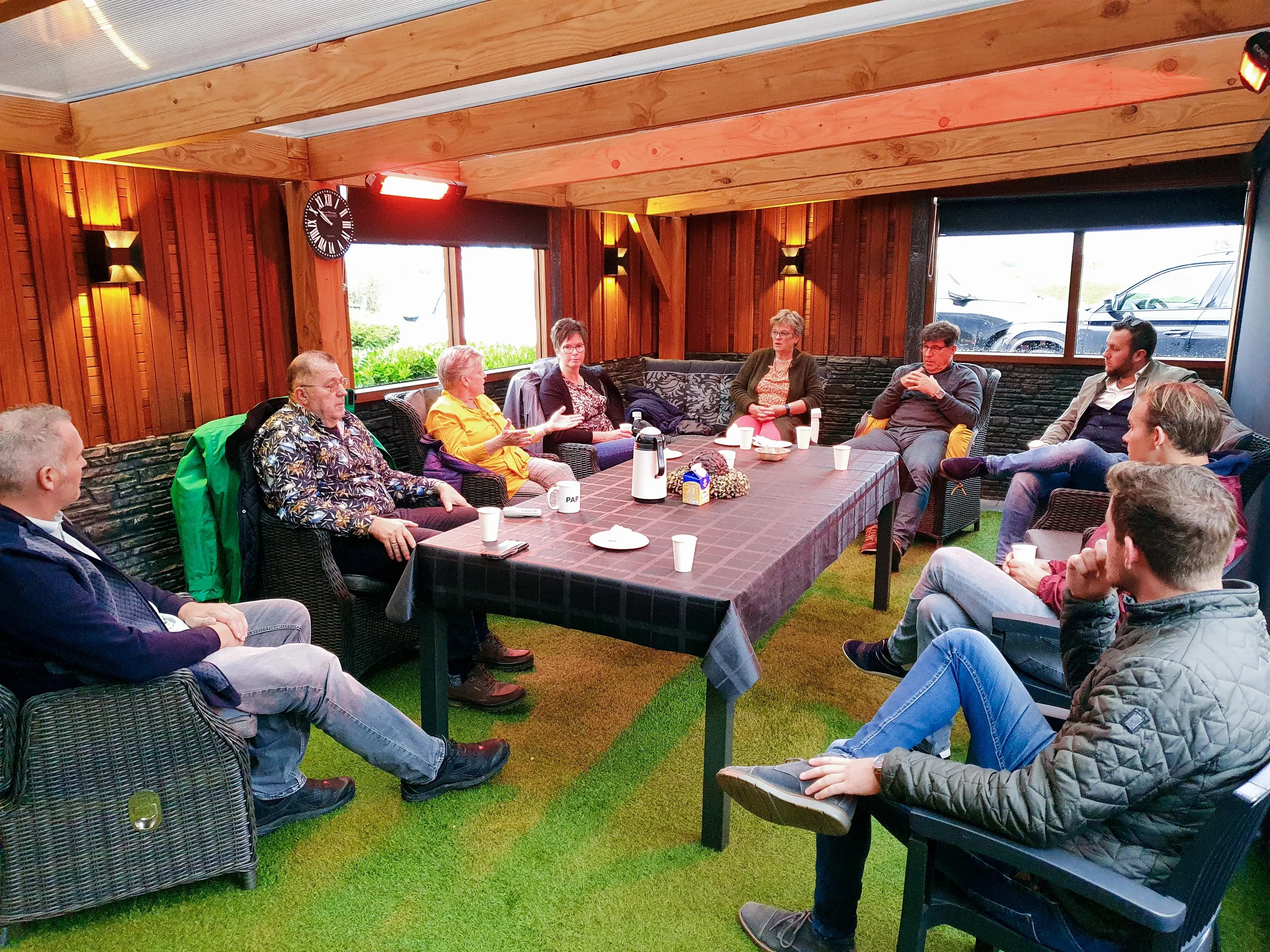 gesprek met buurtverereniging t hood