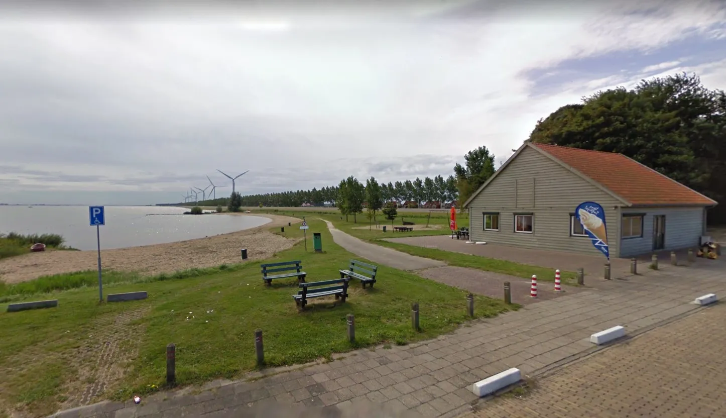 havenhoofd strand middelharnis