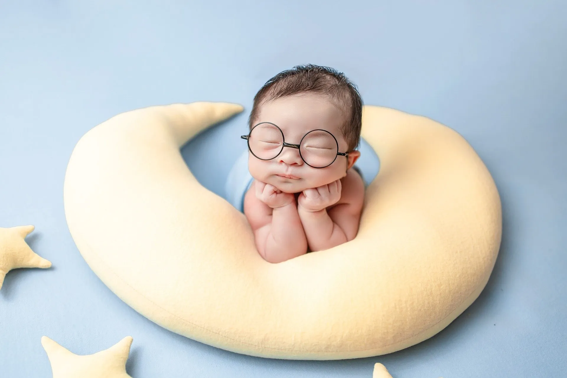 newborn g364049f3b 1920