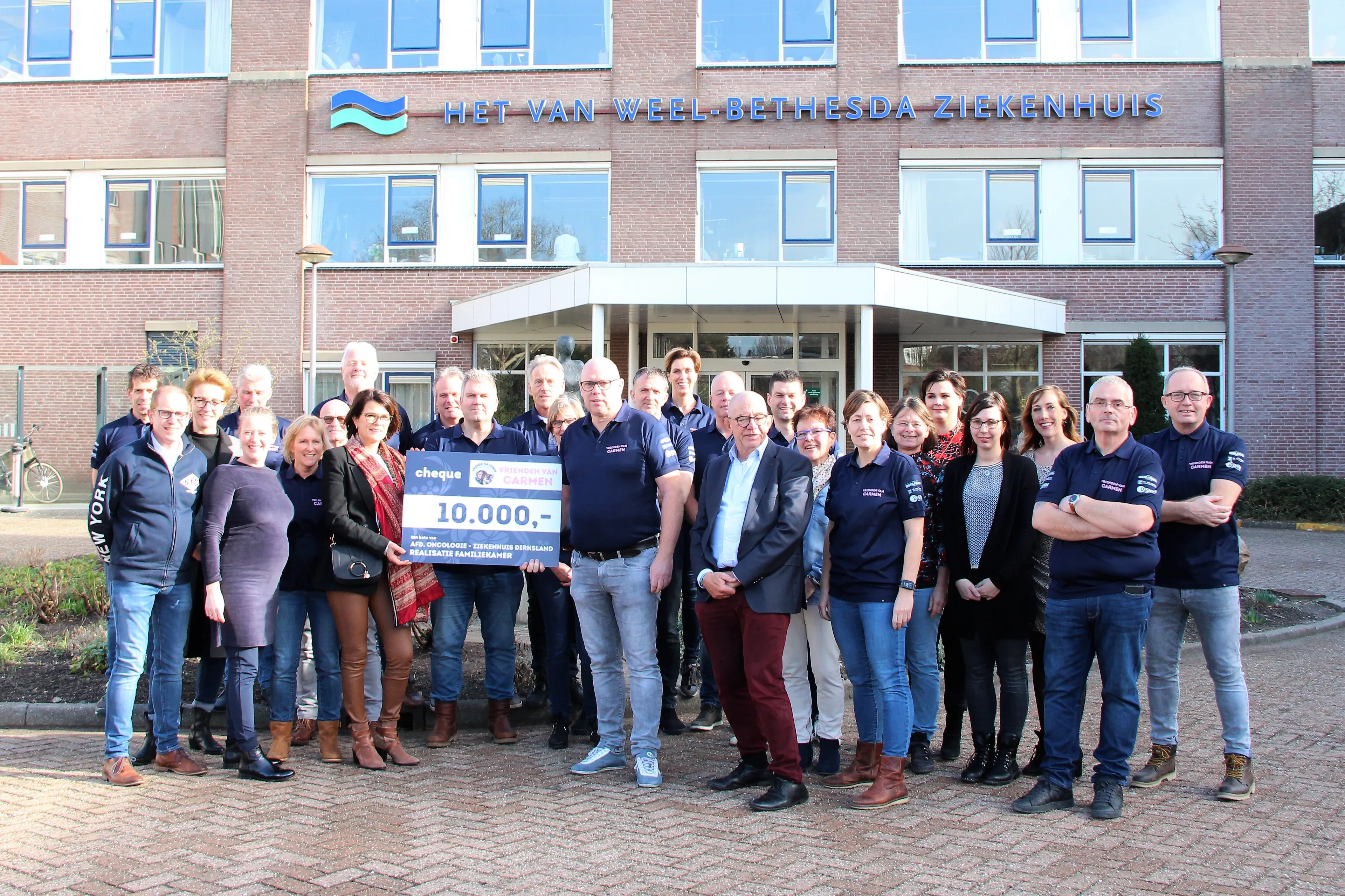 overhandiging cheque vrienden van carmen 9 februari 2019