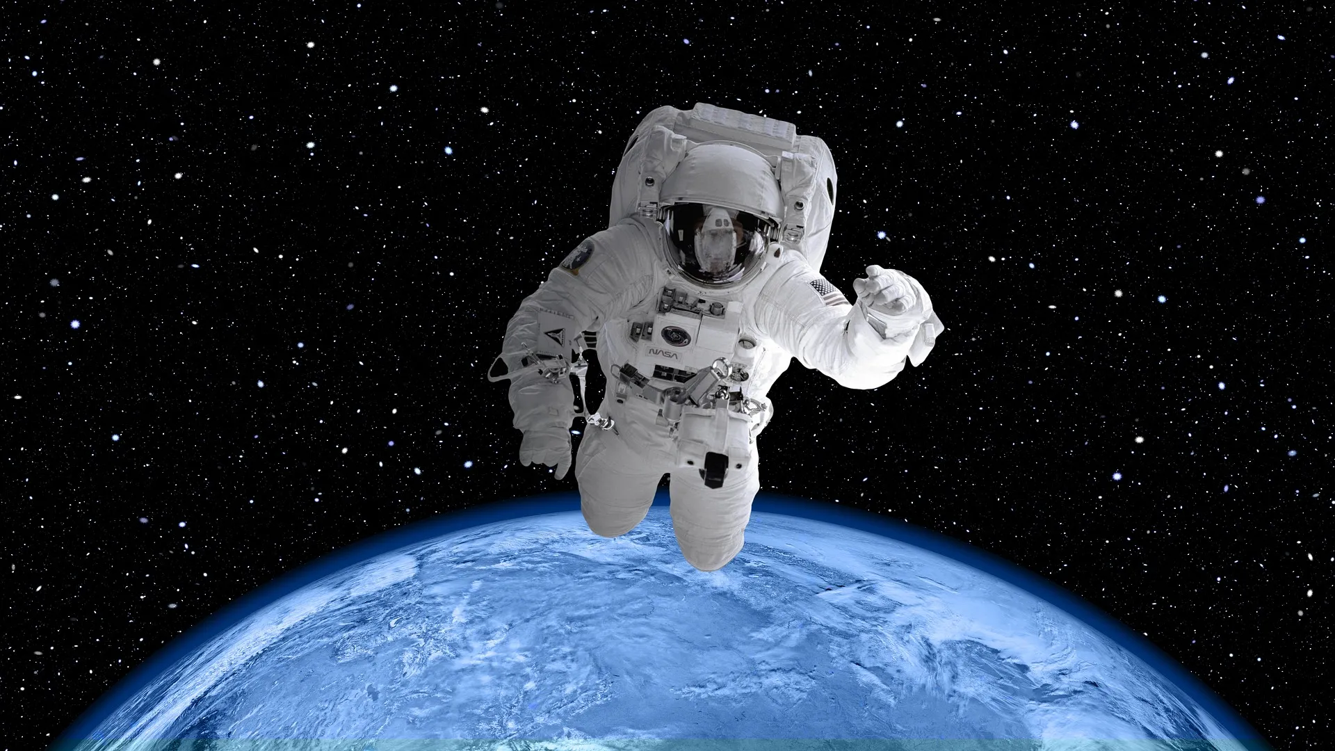 space suit g685179716 1920