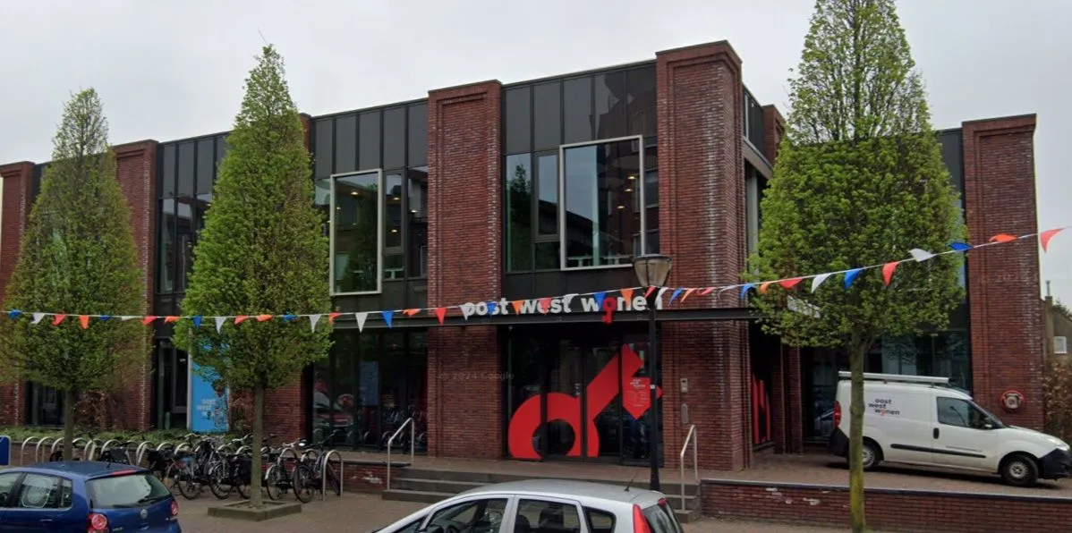 woningbouwcorporatie oost west wonen