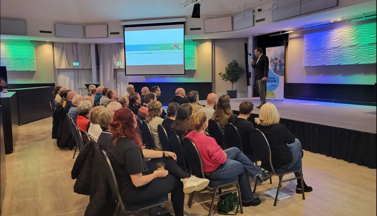 bijeenkomst sportverenigingen prieel staver
