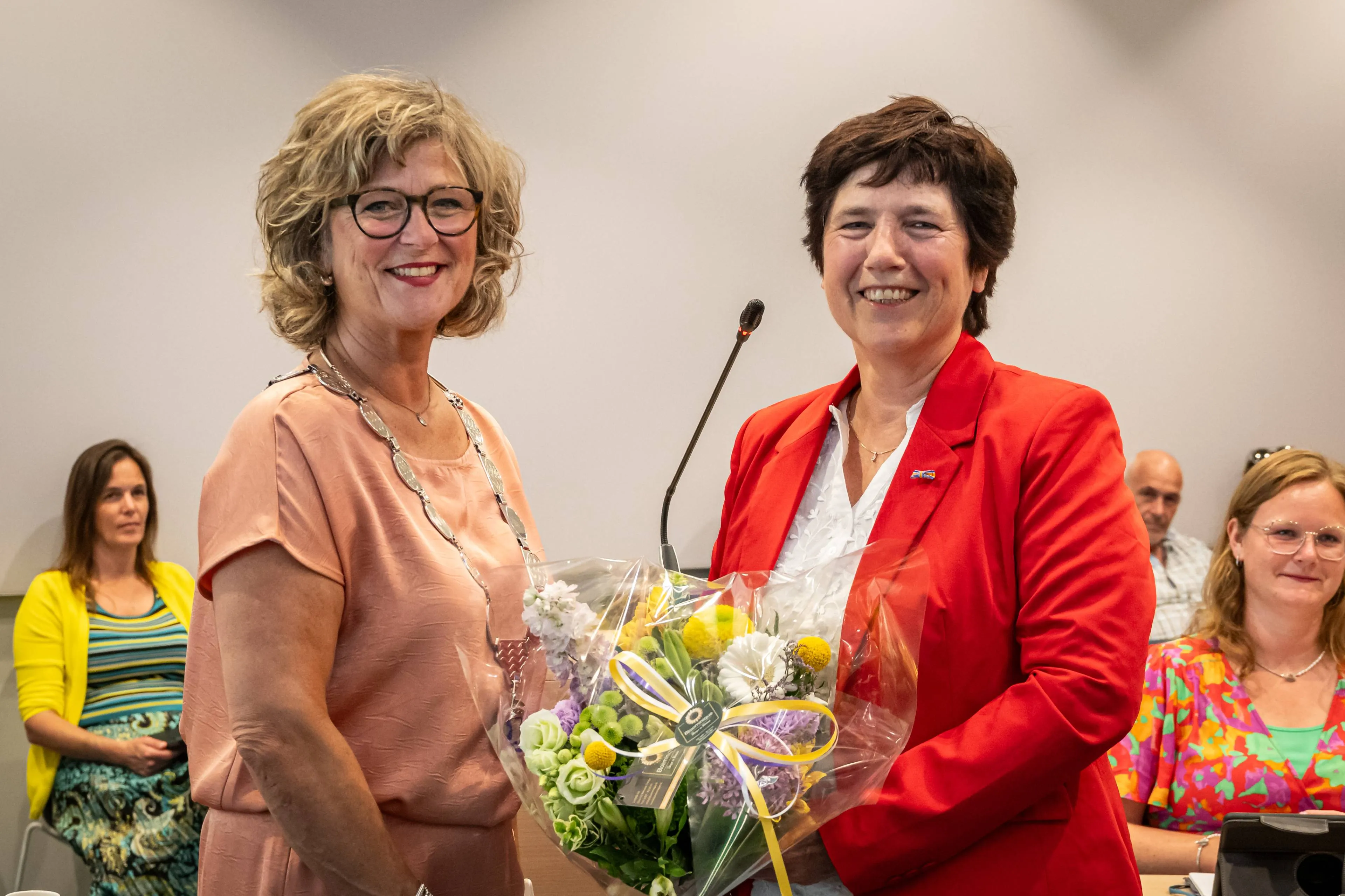 benoeming wethouder petra t hoen