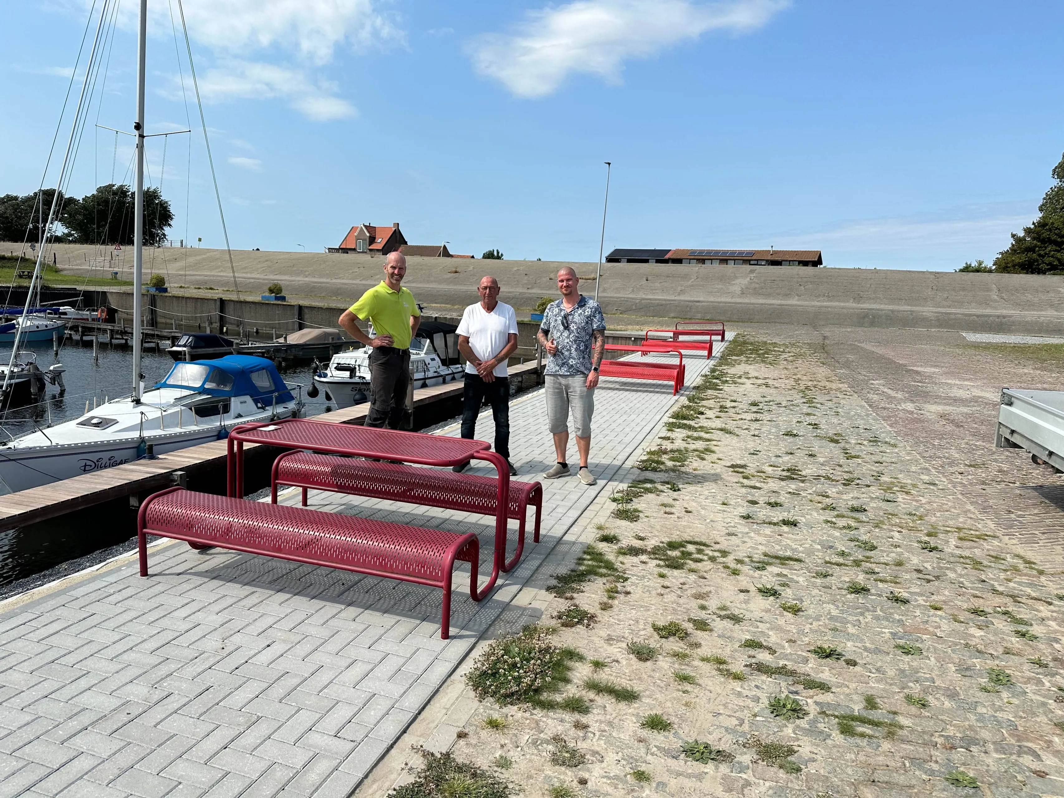 picnic tafels RGO haven battenoord