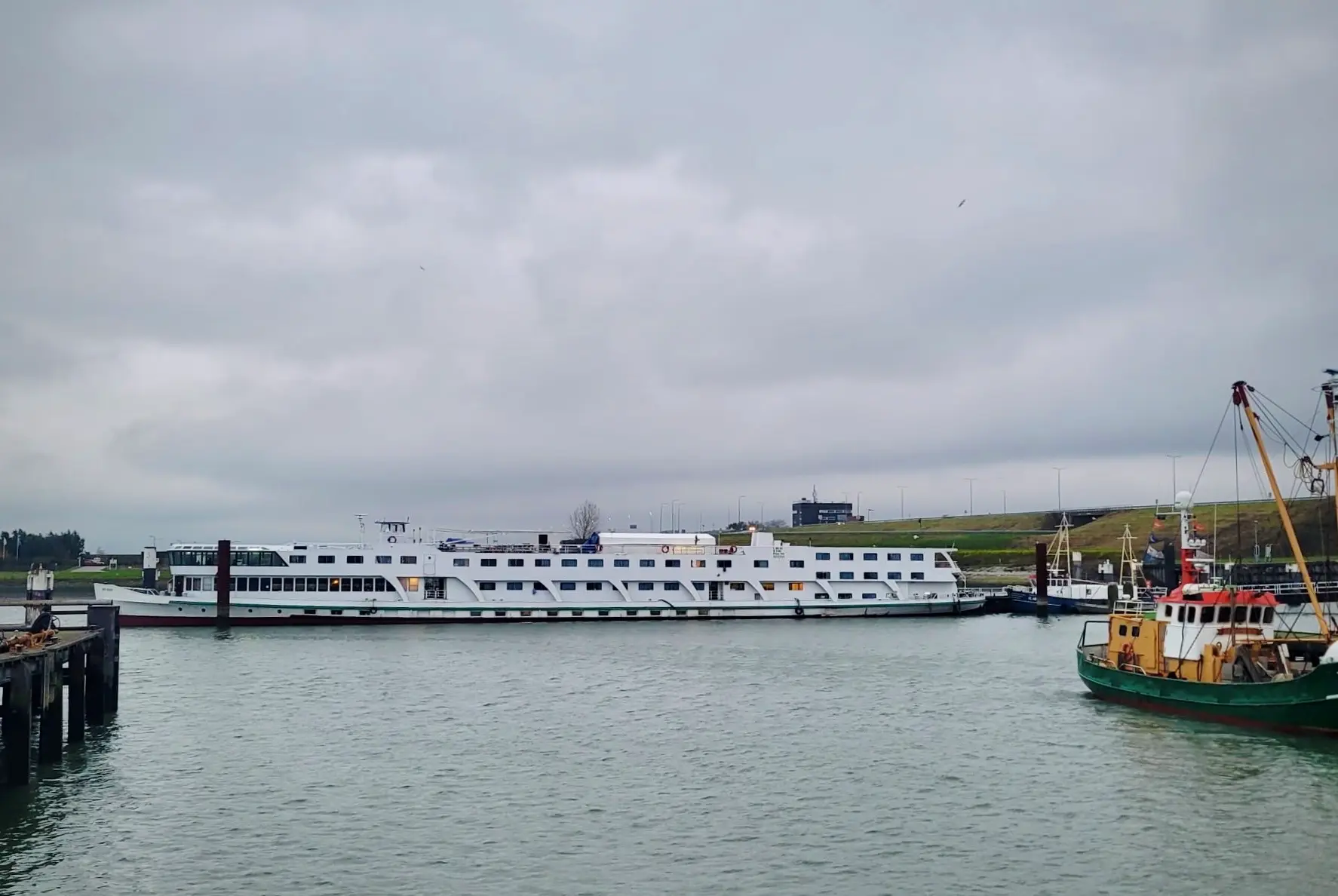 Bo Elise in de buitenhaven van Stellendam