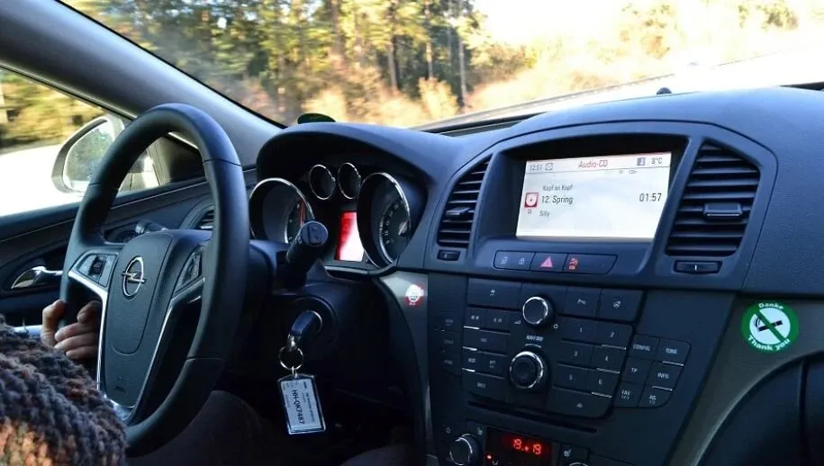 automobile 239581 1920 915x518 1