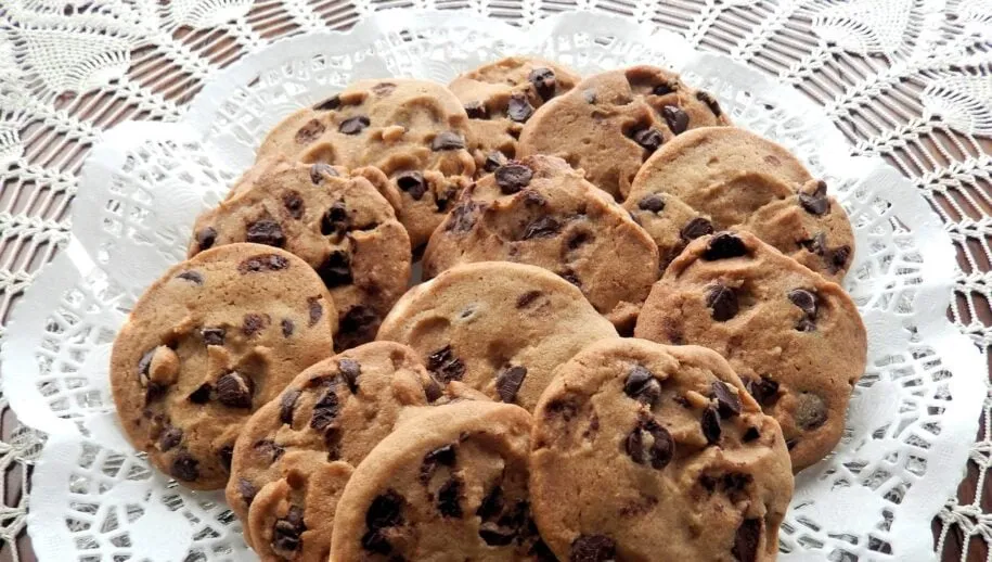 chocolate chip cookies 940428 1280 915x518 1