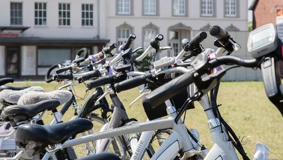 elektrische fiets piqsels 915x518 1