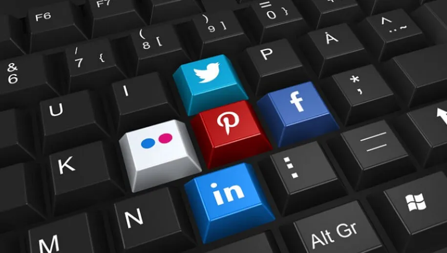 facebook22 915x518 1