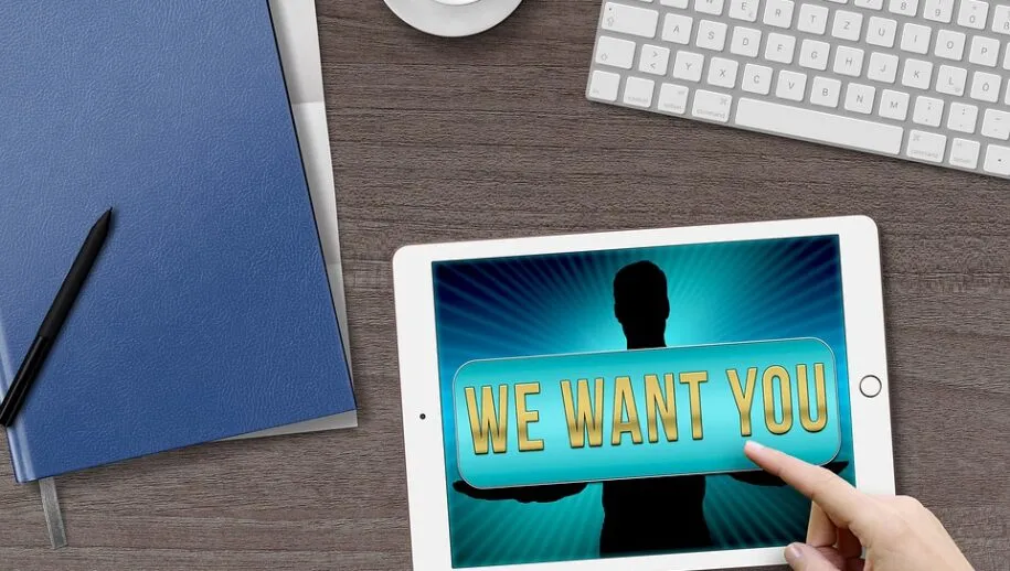 job 3241003 960 720 915x518 1