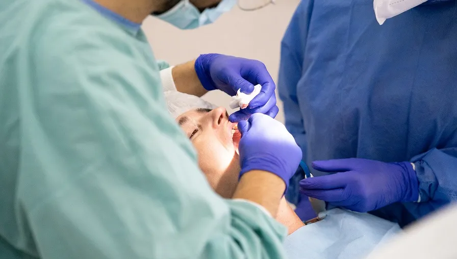 orthodontics 6536026 1920