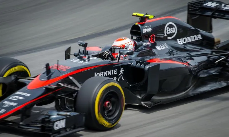 6dc04c077e38b13045a690c595e9b7d3ce7be957