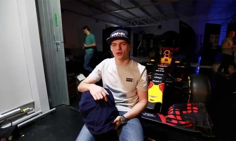 99c5bafff936697170535ba05406cb4c74f66f02