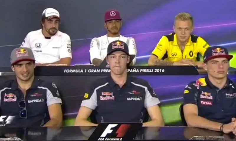 9bbb03df6e2890608a94de7fb41f3864bd129075