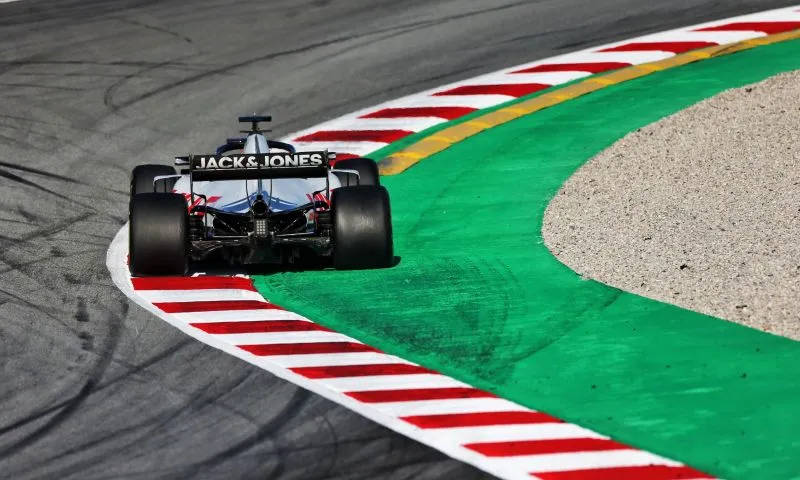 f10a3bc21cc48f3c031927631cf7633760fb096b