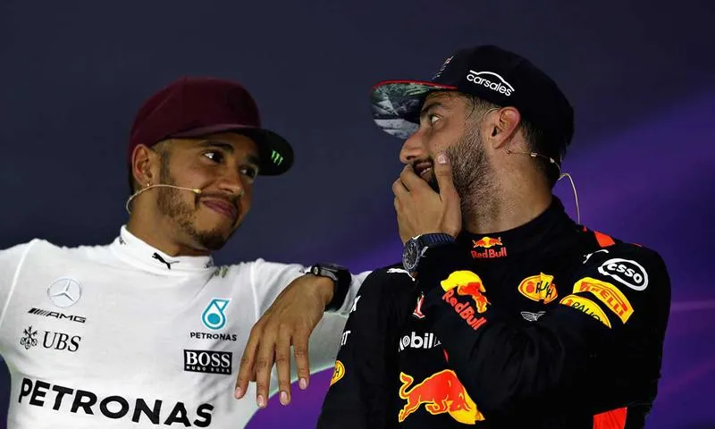 f143533893d56d4c1e346d3abd7a342c46158de9