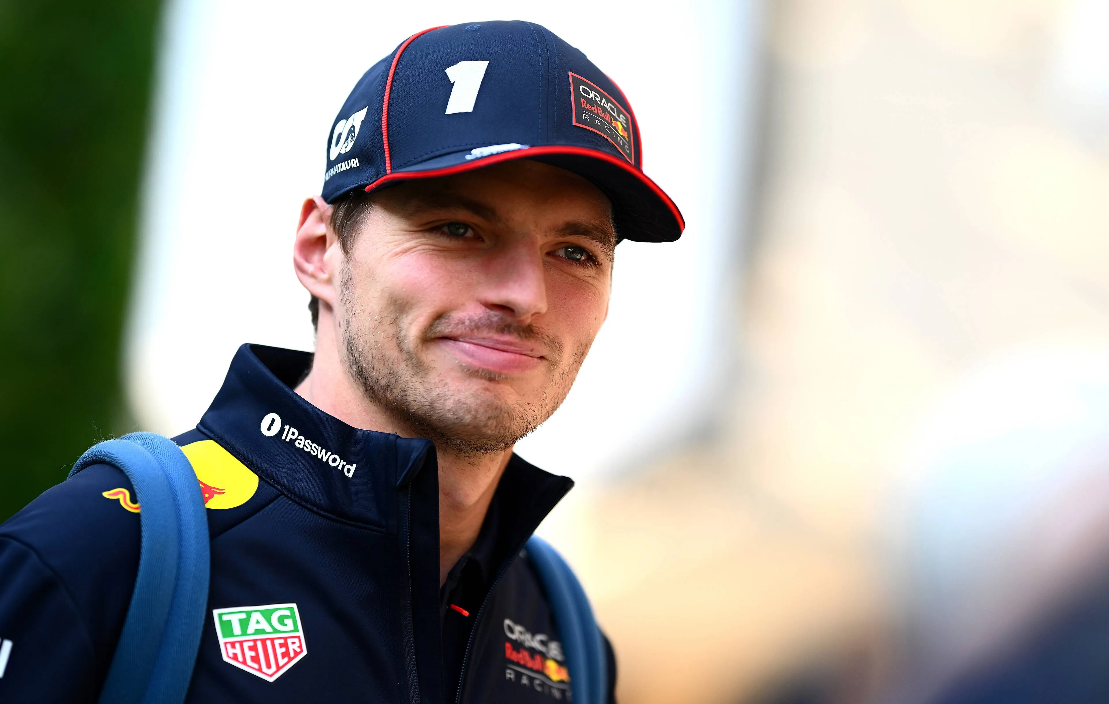 Max-verstappen-bijt-van-zich-af-norris