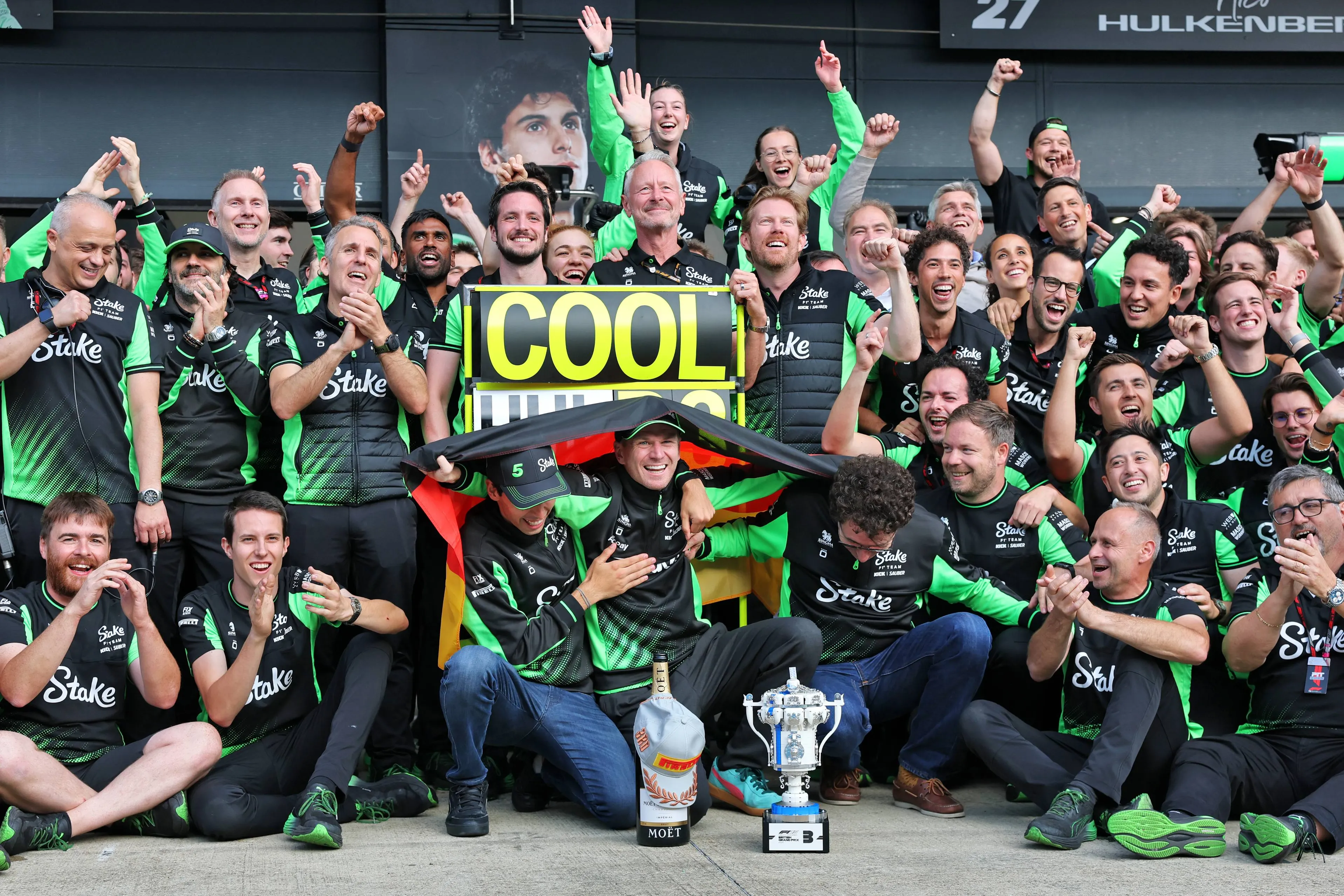 sauber-hulkenberg-silverstone-podium-f1
