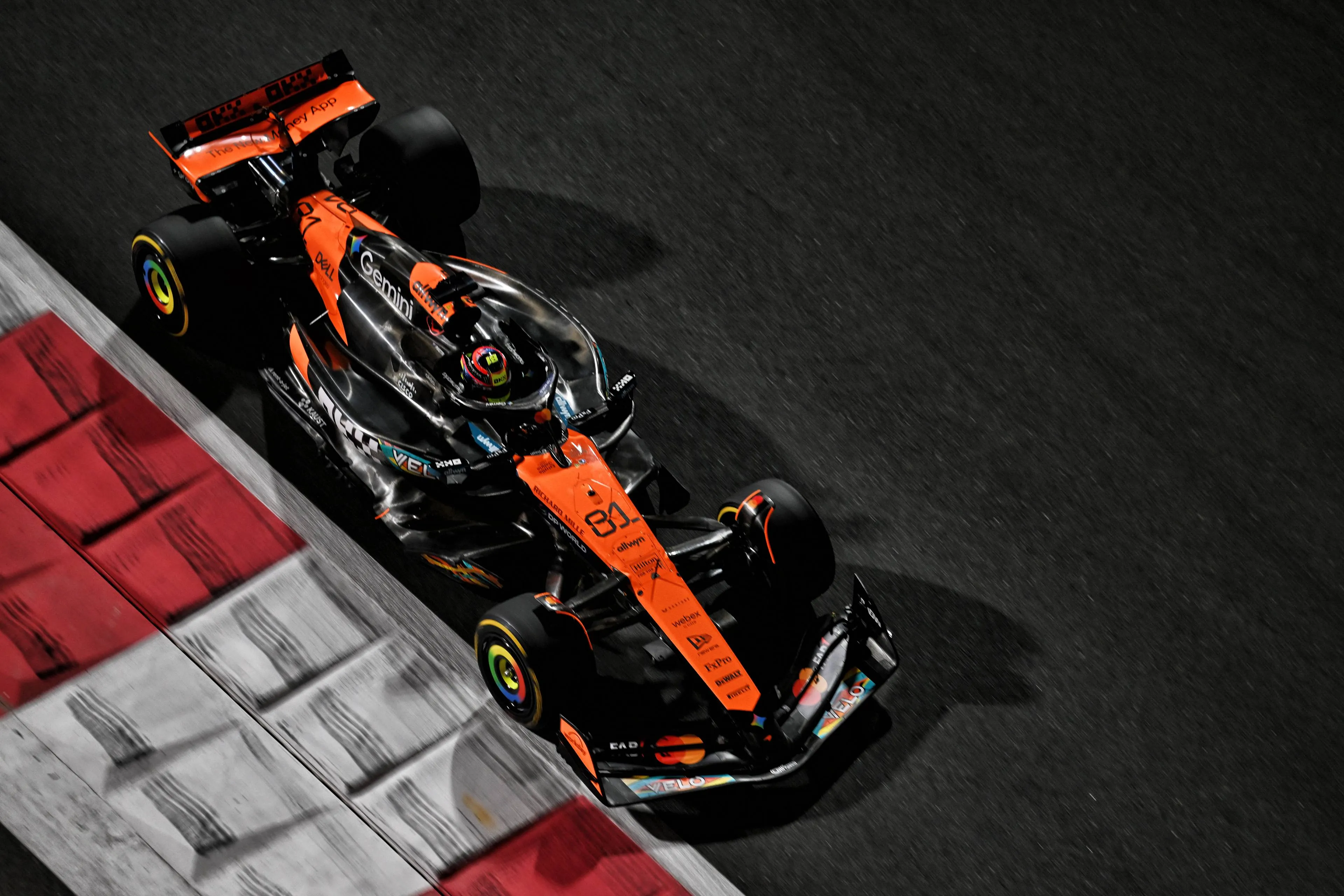 Lando Norris-mclaren-abu dhabi-racepictures-jpeg