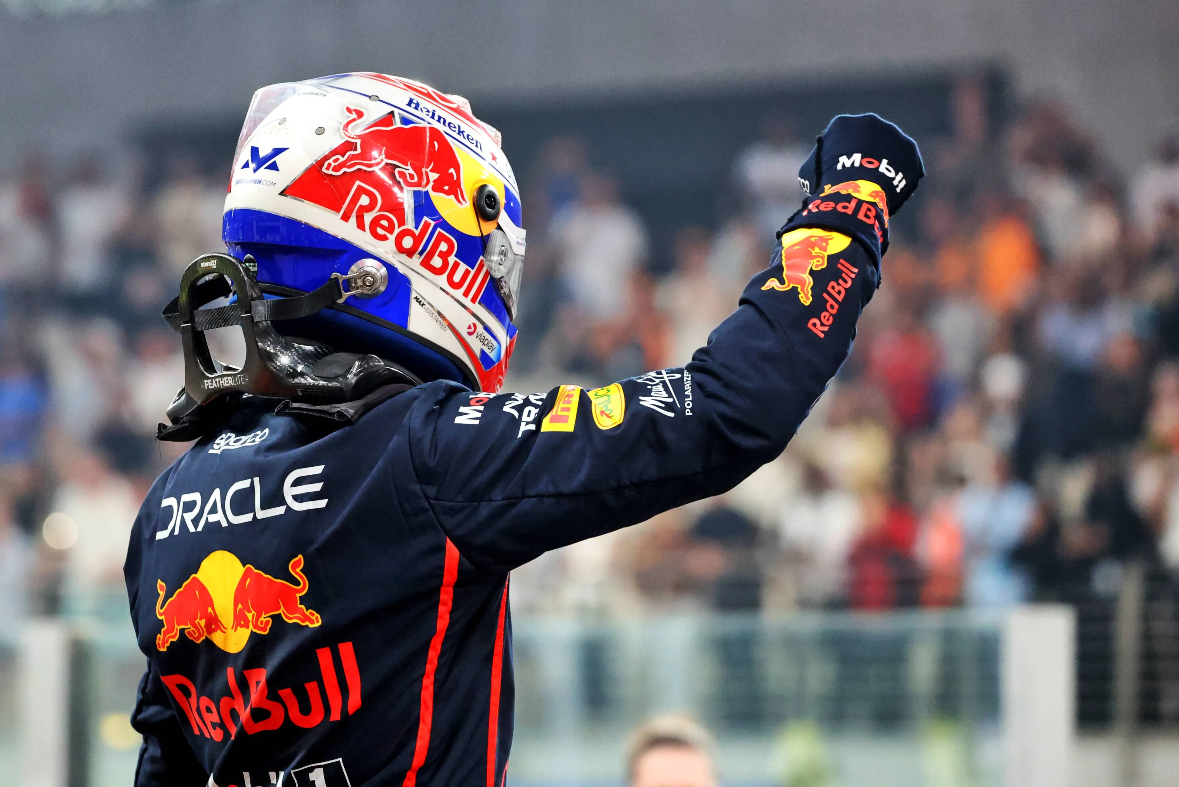 verstappen abu dhabi qualifying red bull jpg