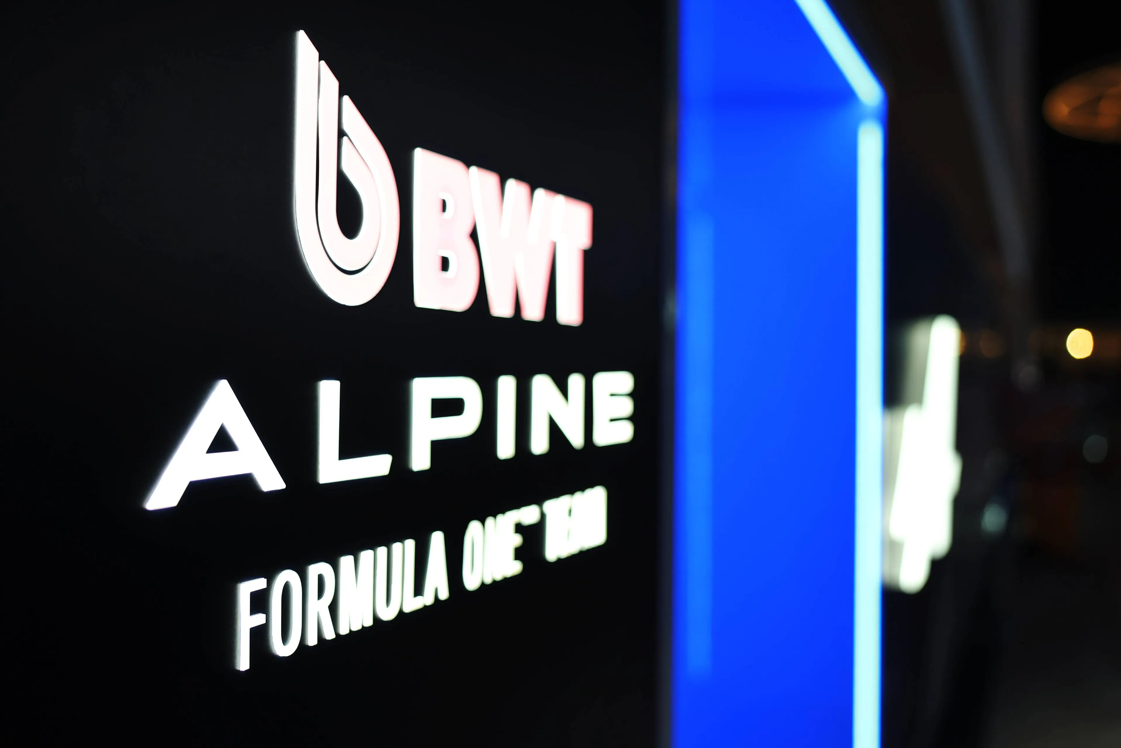 alpine-logo