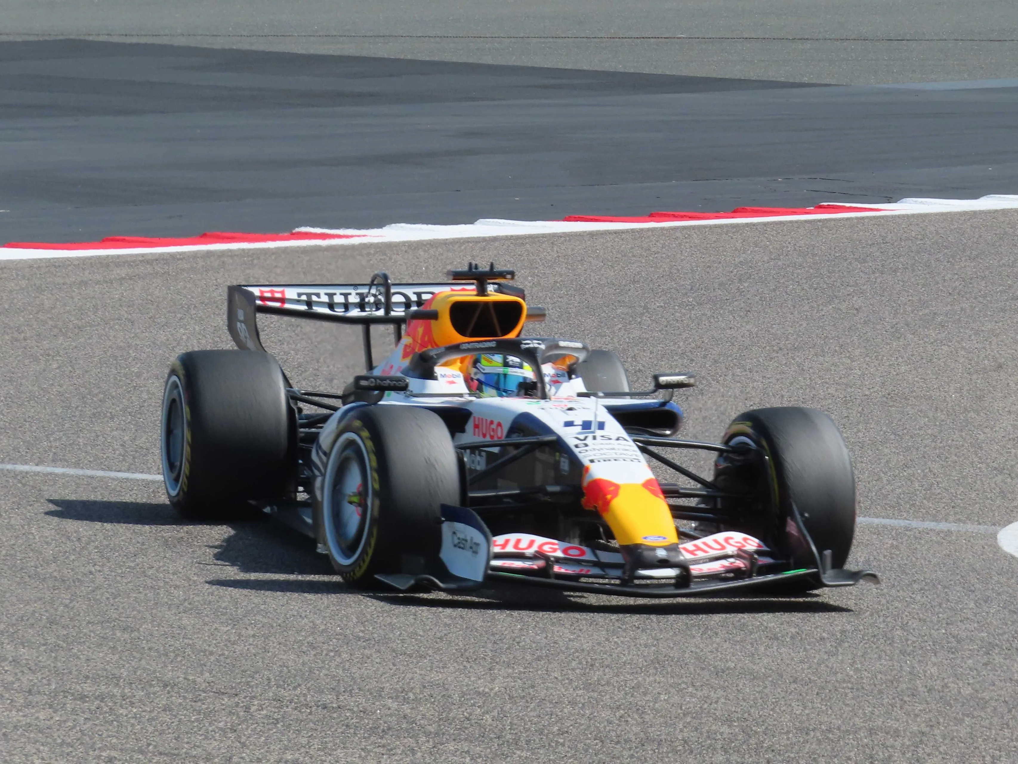 Lindblad_Racing Bulls_ Bahrein