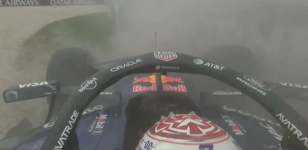 verstappen-crash