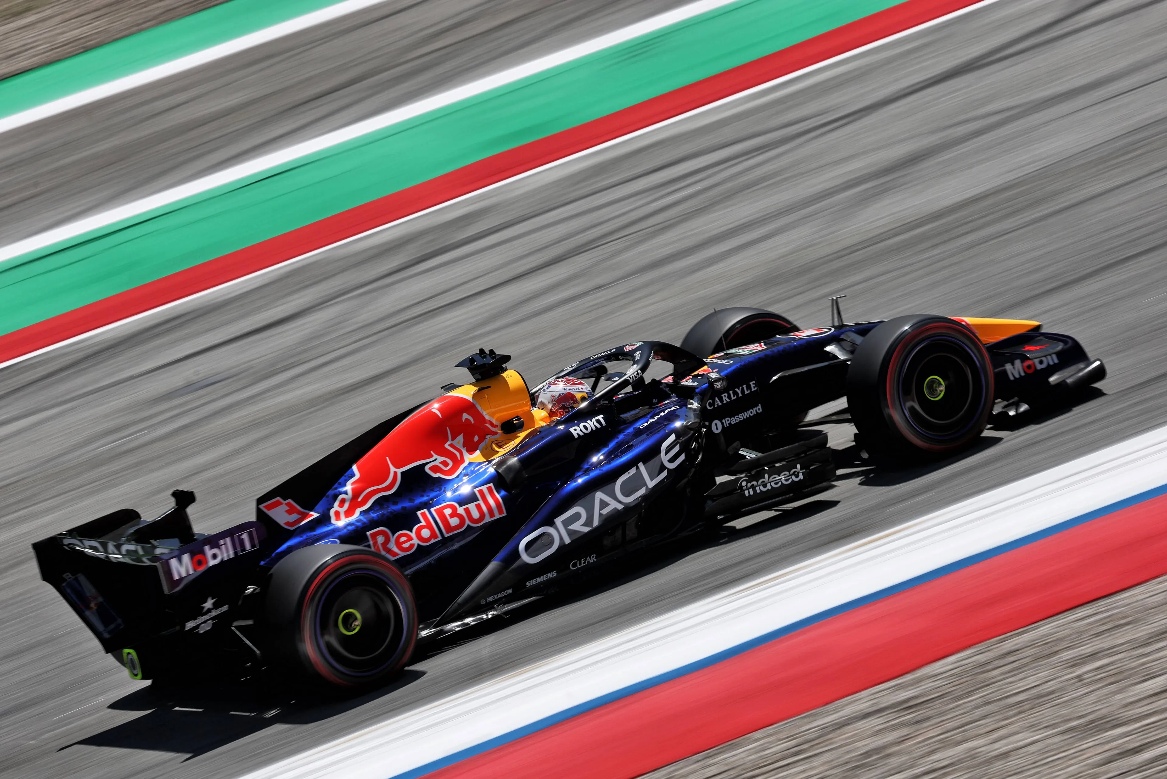 max-verstappen-vt1-barcelona-2026