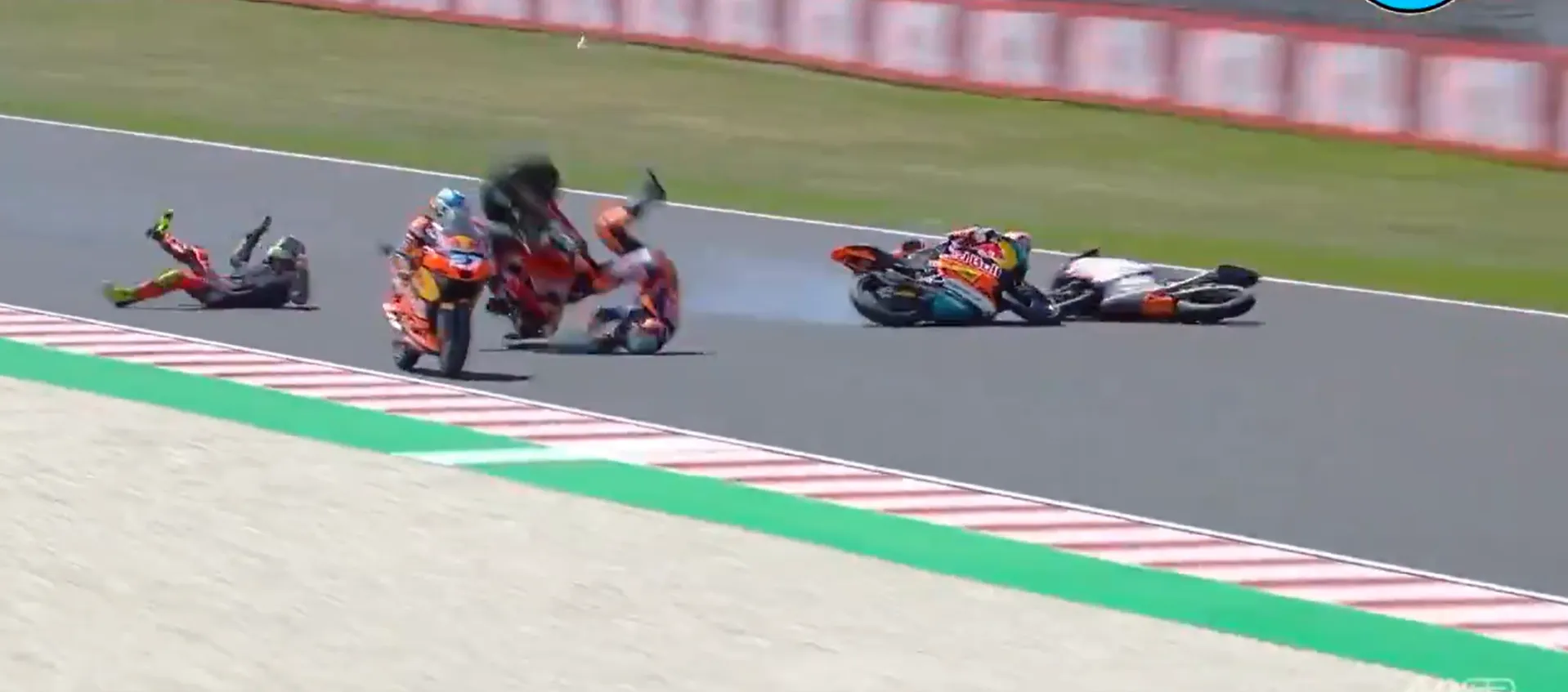 moto3-crash