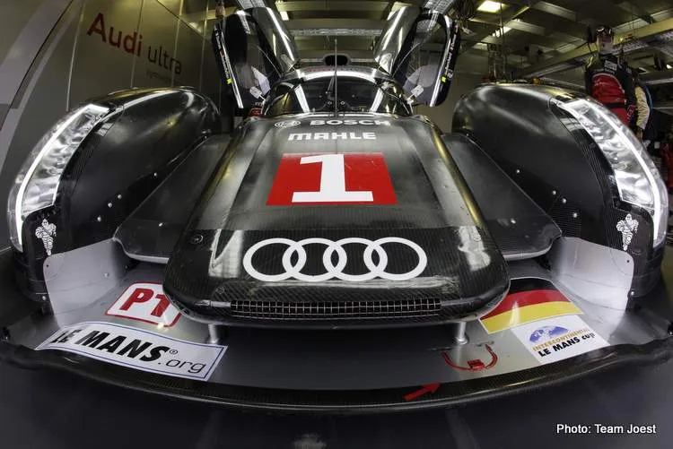 1 audi motorsport 110608 2465