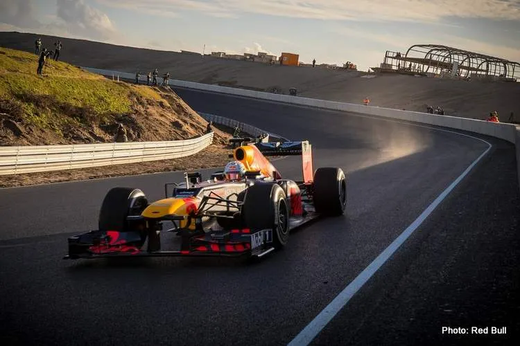 1 zandvoort banking verstappen