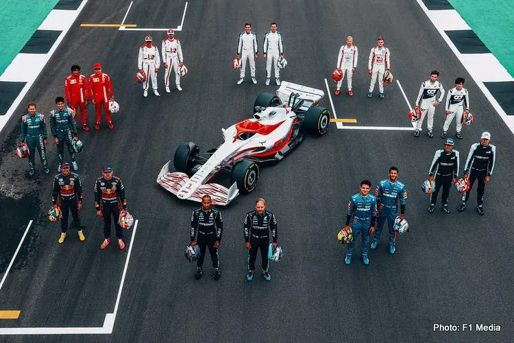 157697 homepage news new f1 2022 car revealed will hopefully help create closer racing image1 formula 1