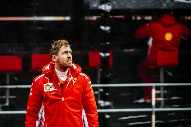 180014 test barcelona vettel