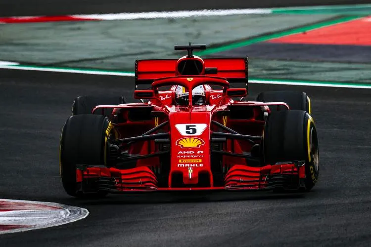 180064 test barcelona giorno 7 vettel
