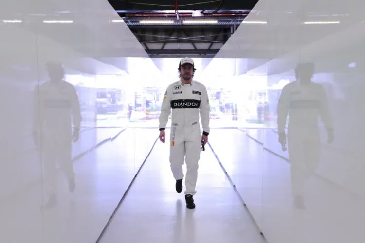 2016 australian grand prix free practice 4 001