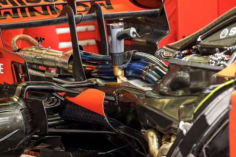 2019 ferrari engine