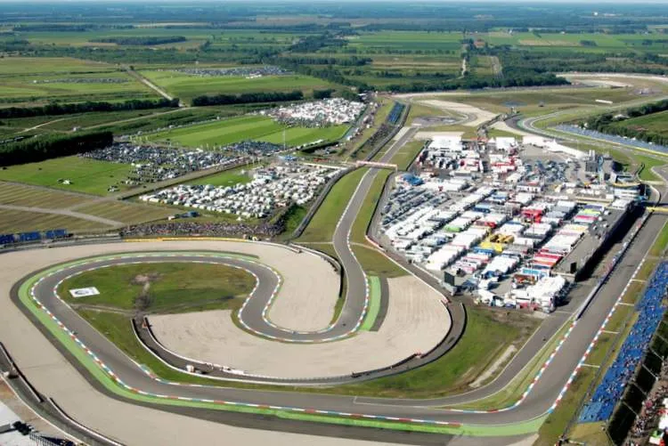 225966 aerial shot of the assen circuit 1280x960 jun25 2jpggallery full top lg
