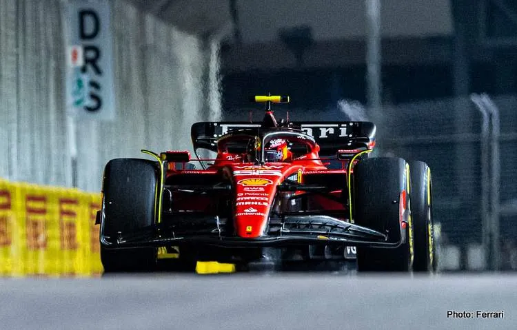 230018 singapore gp friday gallery 54d1010a d831 4136 adc8 e1fab07313a7