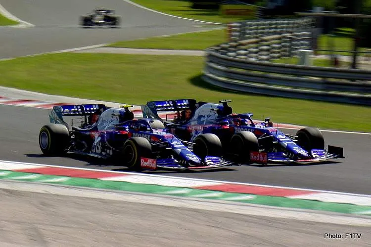 albon kvyat racing hungary 2019