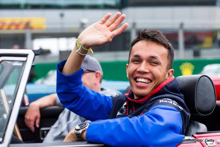 alex albon car 001