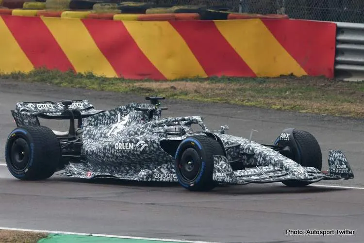 alfa romeo c42 shakedown 2022