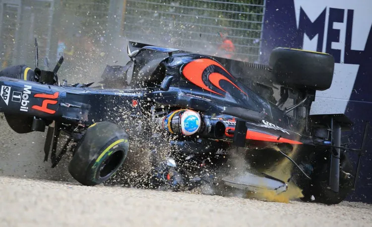 alonso crash 3
