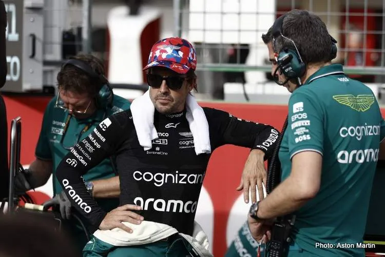 aston martin f1 alonso cota sprint race f1